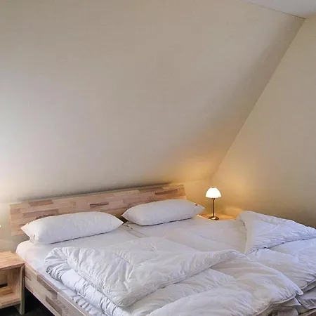 Feriehus Nachtigall, Glowe