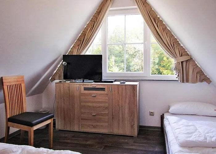 Nachtigall, Feriehus *